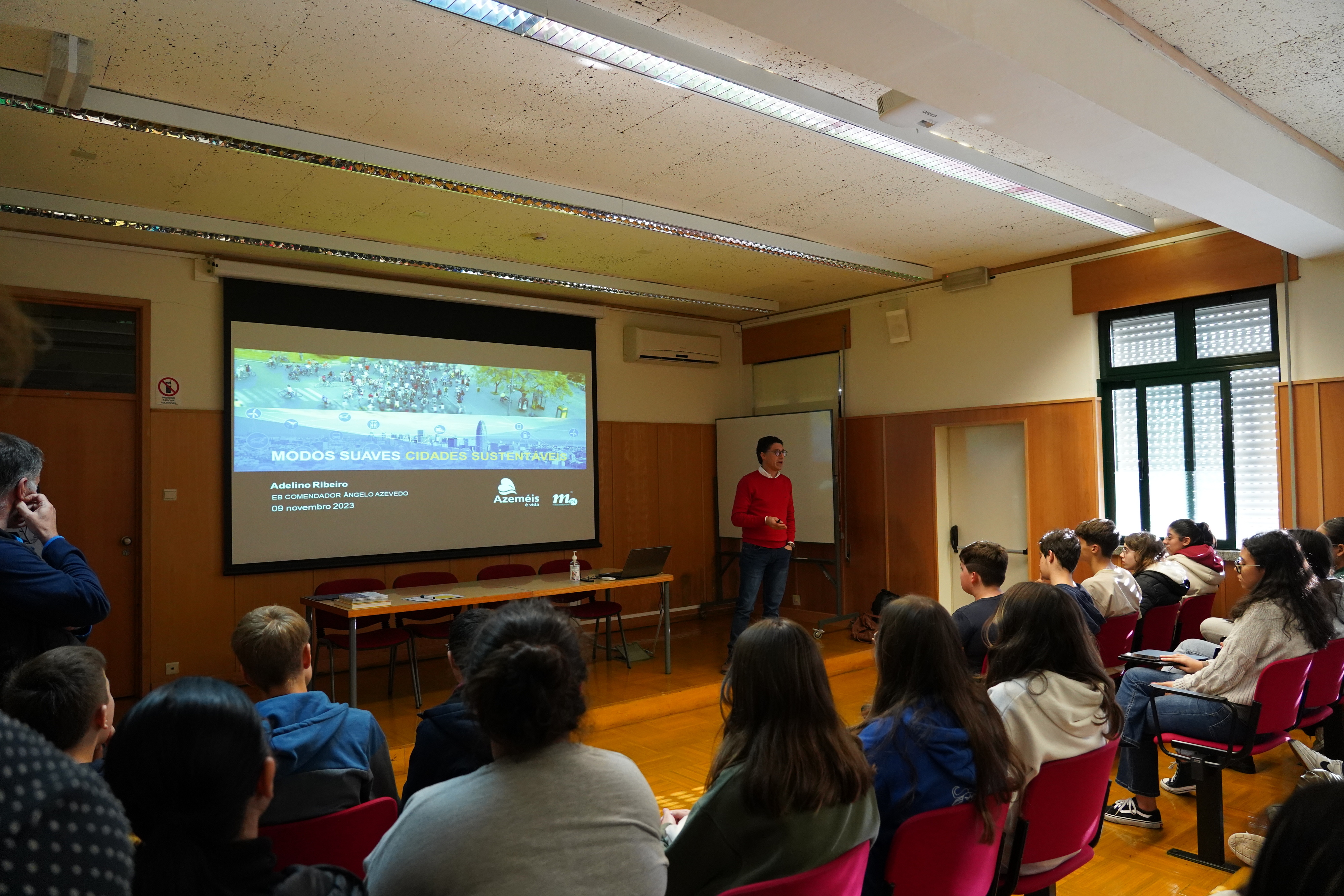Município de Oliveira de Azeméis dinamiza ação de sensibilização no âmbito do Plano de Mobilidade Escolar - MODOS SUAVES, CIDADES + SUSTENTÁVEIS